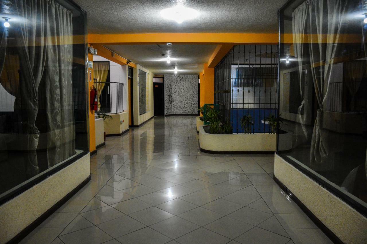 Hotel Miraflores Ibarra Exterior foto
